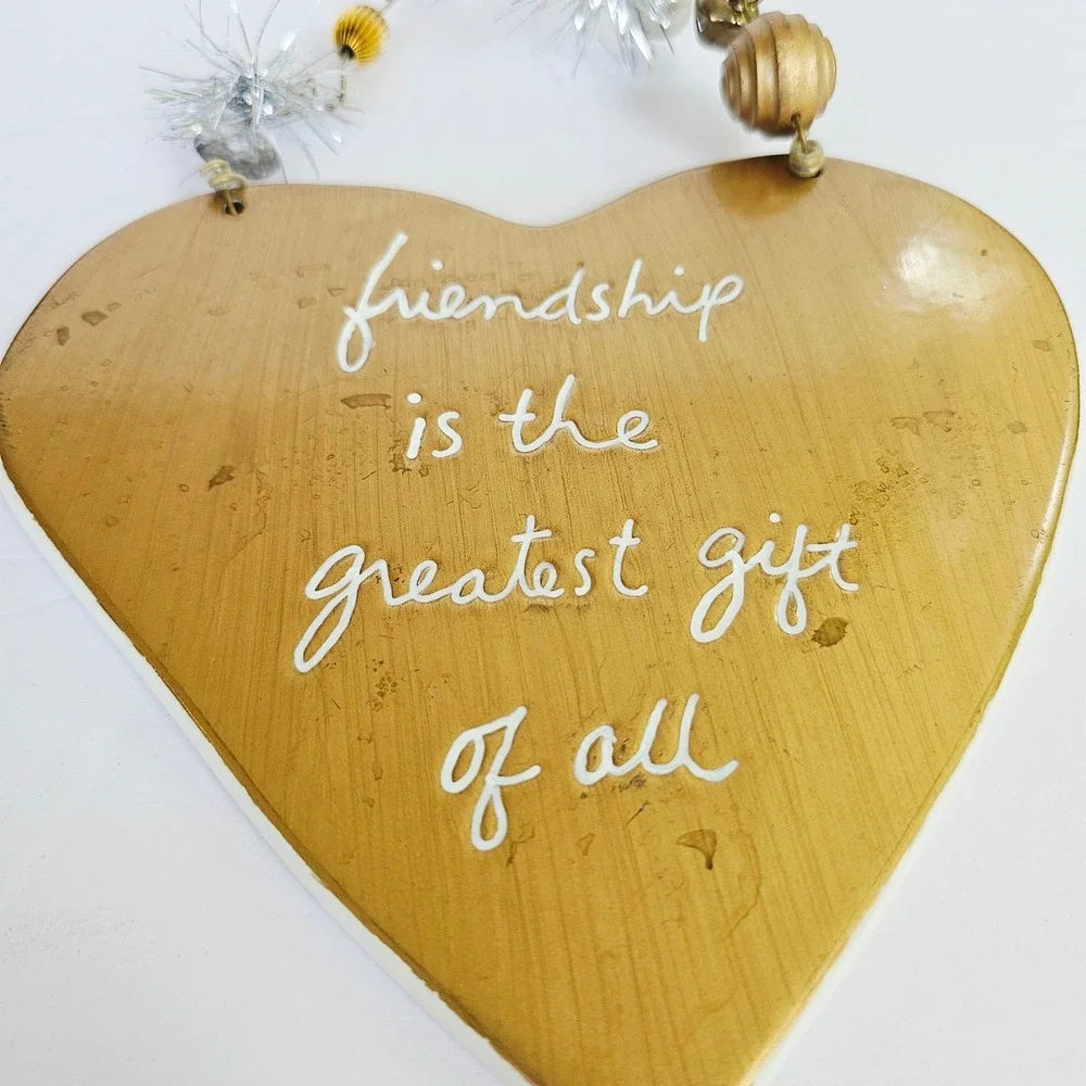 2005 Sandra Magsamen Dept 56 Friendship Heart Plaque Gold Ceramic Wall Decor